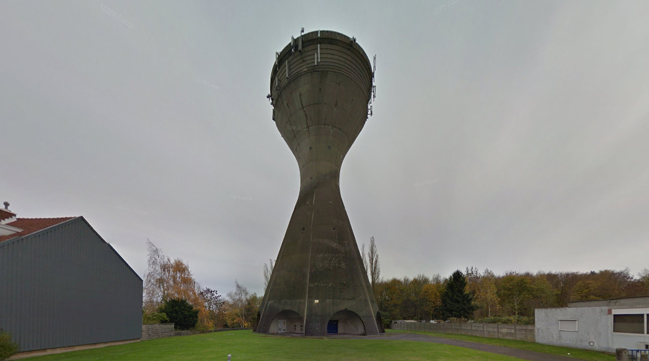 Mont-sur-Marchienne water tower (Mont-sur-Marchienne, Belgium)